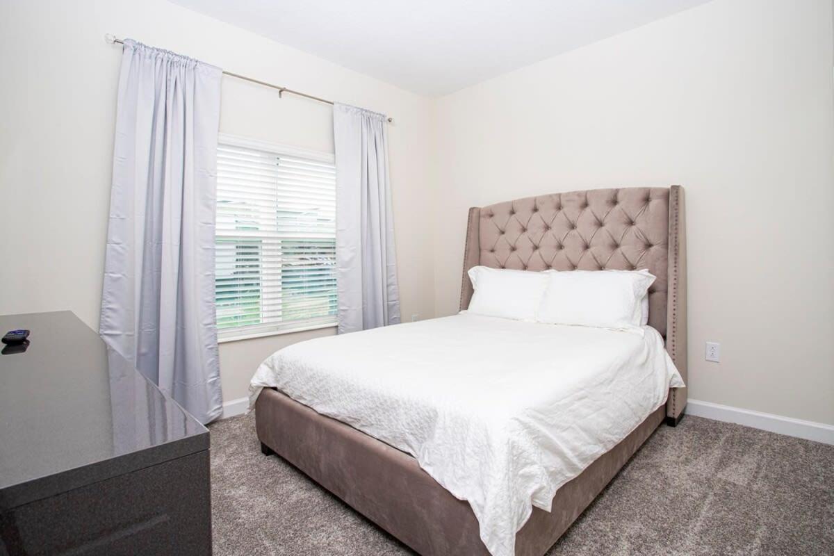 Stunning 5 Bd W/ Pool Close To Disney 8955 Kissimmee Luaran gambar